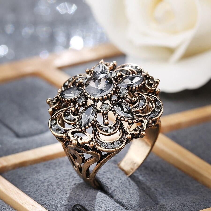 Adjustable Luxury Gray Crystal Flower Vintage Ring