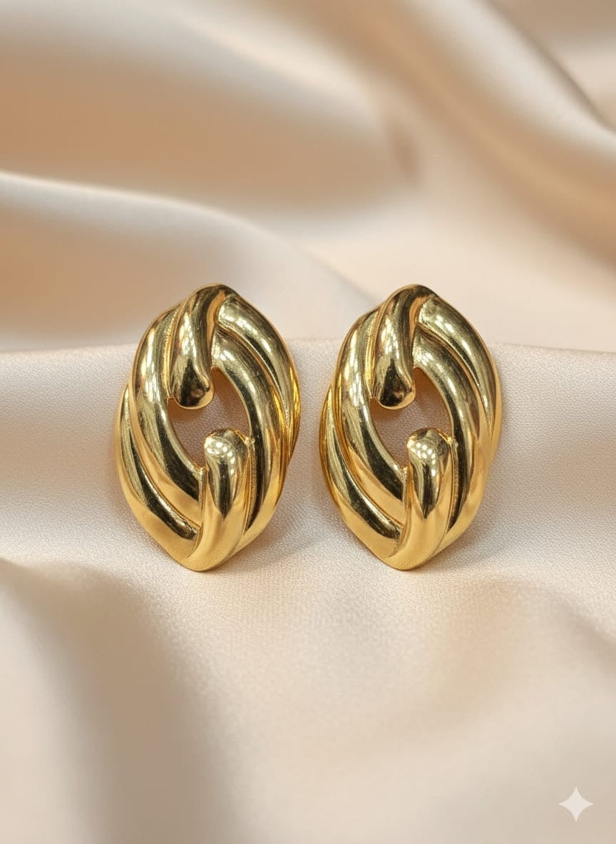 Elegant Stainless Steel Ear Stud