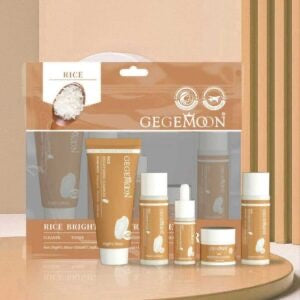 GegeMoon Rice Facial Kit deeply cleanses, brightens and leaves your skin soft, smooth & radiant after every use.