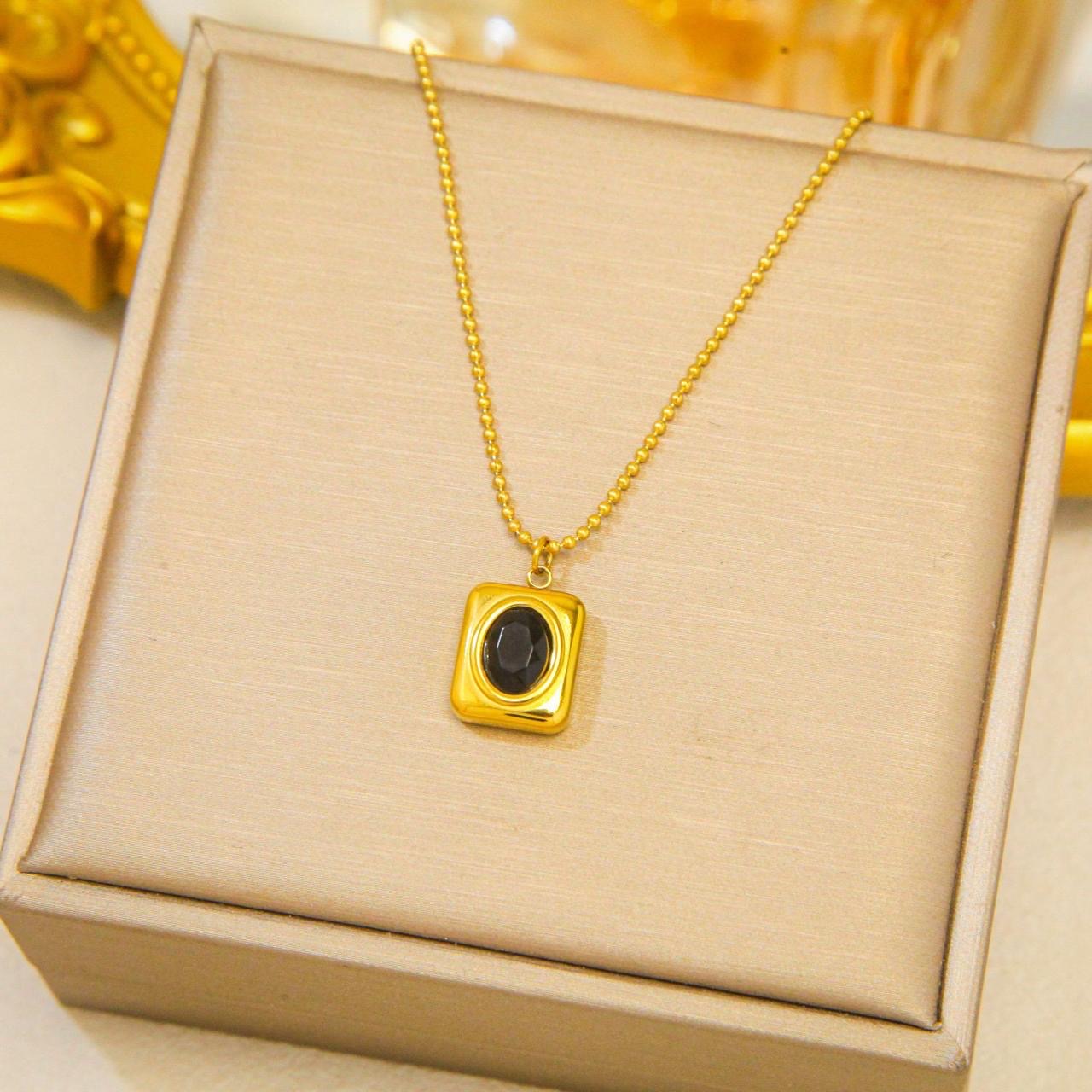 Beautiful Gold Plated Pendant in 3 Different Colors
