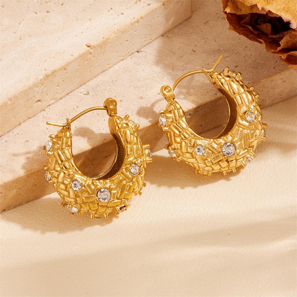 THE RHINESTONE CROSSHATCH HOOP EARRING