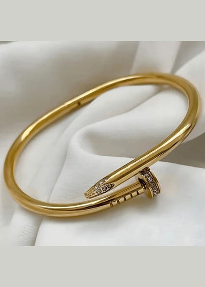 Stainless Steel Nail Hand Cuff