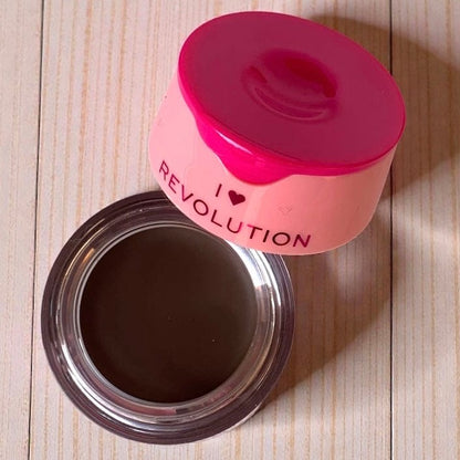 I ❤️ Revolution Chocolate Eyebrow pomade