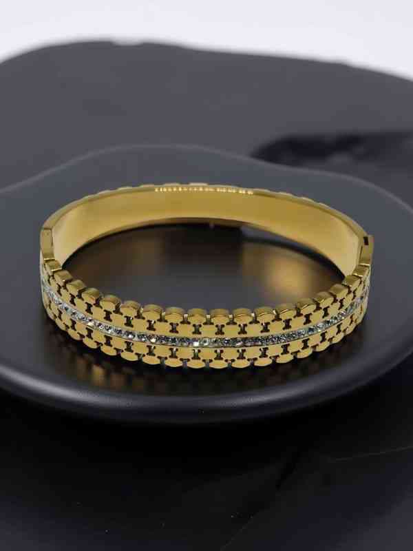 Elegant diamond Stone Stainless Steel Hand Cuff